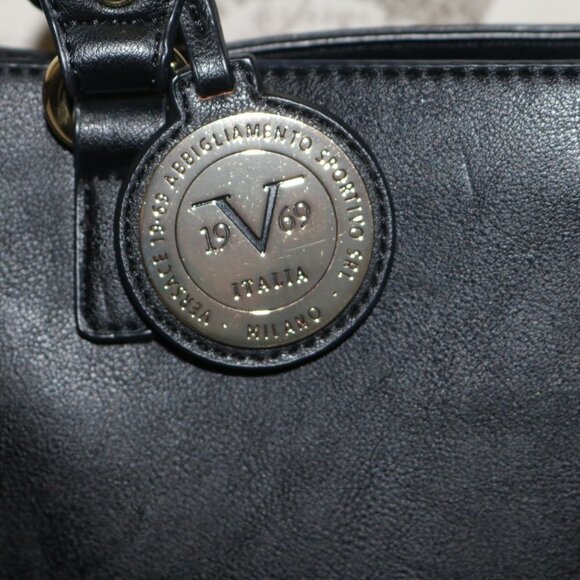 Versace 19.69 Abbigliamento Sportivo SRL leather bag purchased new in Greece - Picture 2 of 13